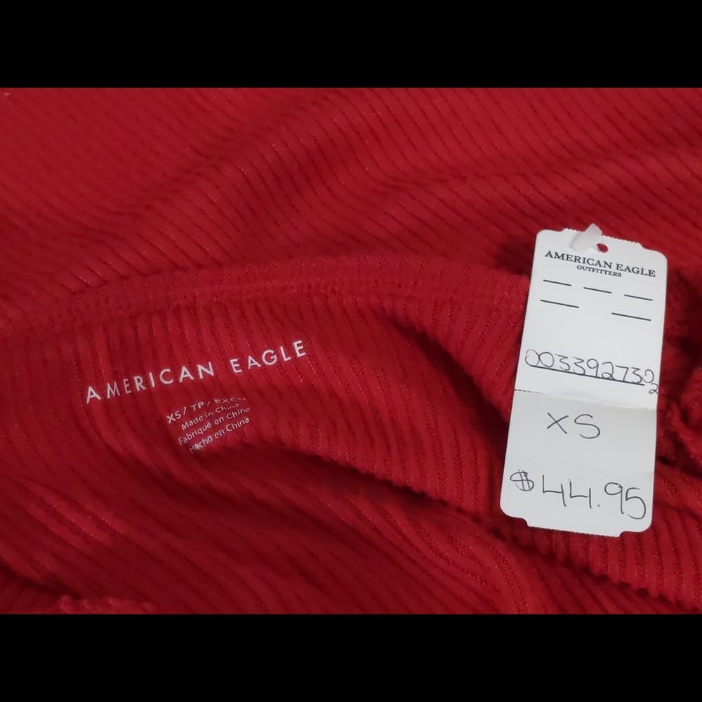 2x👯‍♀️Host Pick⚡️American Eagle Oversized V Neck Tee - Picture 10 of 16